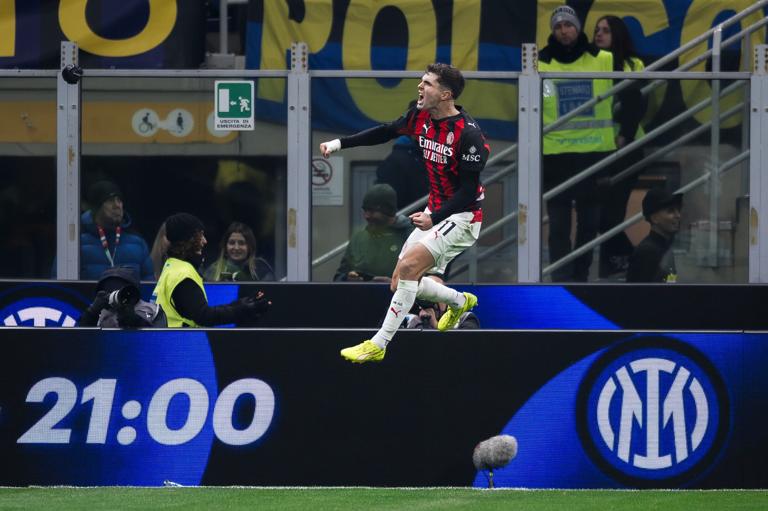 STADIO GIUSEPPE MEAZZA, MILAN, ITALY - 2025/11/23: Christian Pulisic of AC Milan celebrates after scoring a goal during the Serie A football match between FC Internazionale and AC Milan. AC Milan won 1-0 over FC Internazionale. (Photo by Nicolò Campo/LightRocket via Getty Images)