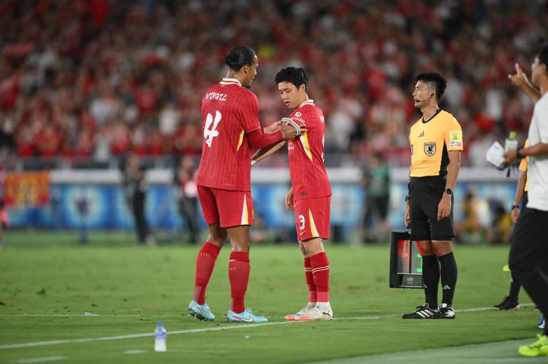 YOKOHAMA, JAPAN - JULY 30: #04 Virgil Van Dijk of Liverpool substitutes for #03 Wataru Endo of Liverpool during the MEIJI YASUDA J.LEAGUE World Challenge 2025 presented by The Nippon Foundation match between Yokohama F•Marinos and Liverpool at Nissan Stadium on July 30, 2025 in Yokohama, Kanagawa, Japan. (Photo by J.LEAGUE/J.LEAGUE via Getty Images)